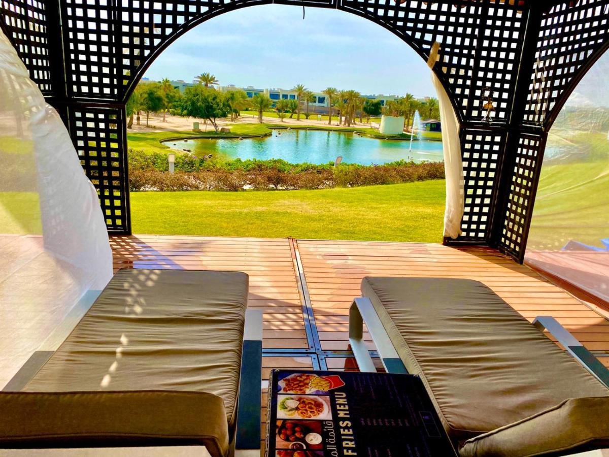 Retaj Salwa Resort&Spa Ad-Dauha Zewnętrze zdjęcie View of the golf course at the Four Seasons Resort Scottsdale