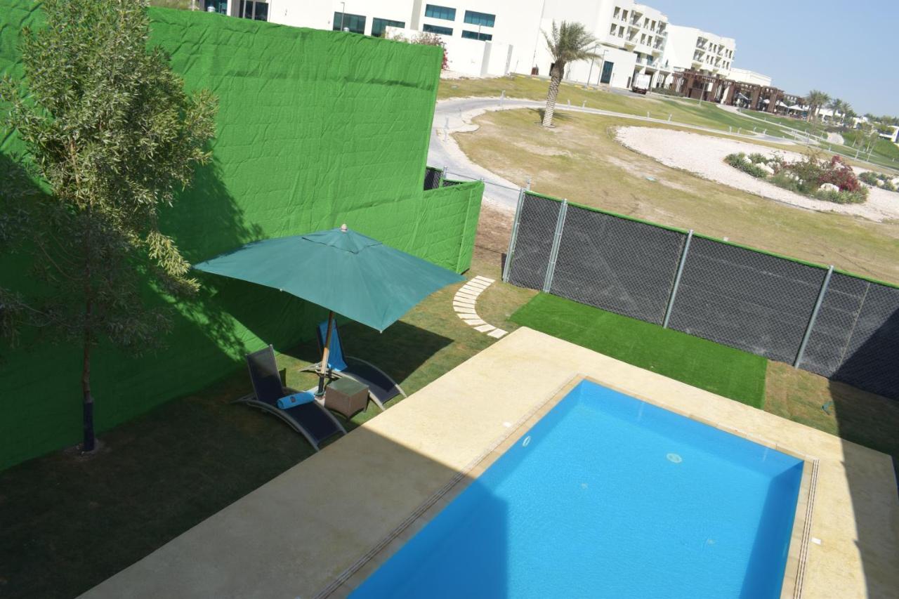 Retaj Salwa Resort&Spa Ad-Dauha Zewnętrze zdjęcie Swimming pool at the University of Batna