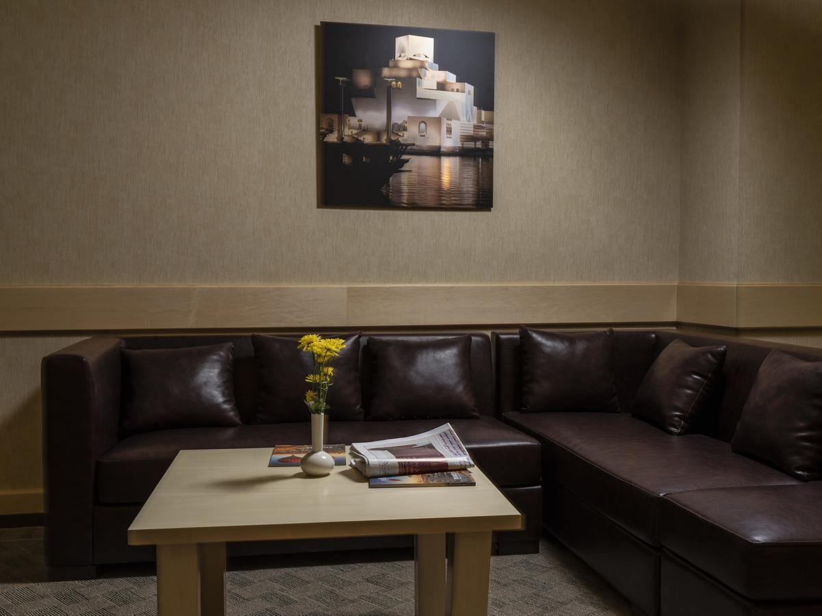 Retaj Salwa Resort&Spa Ad-Dauha Zewnętrze zdjęcie A lounge at the airport