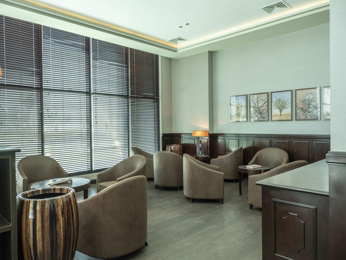 Retaj Salwa Resort&Spa Ad-Dauha Zewnętrze zdjęcie The lounge at the airport