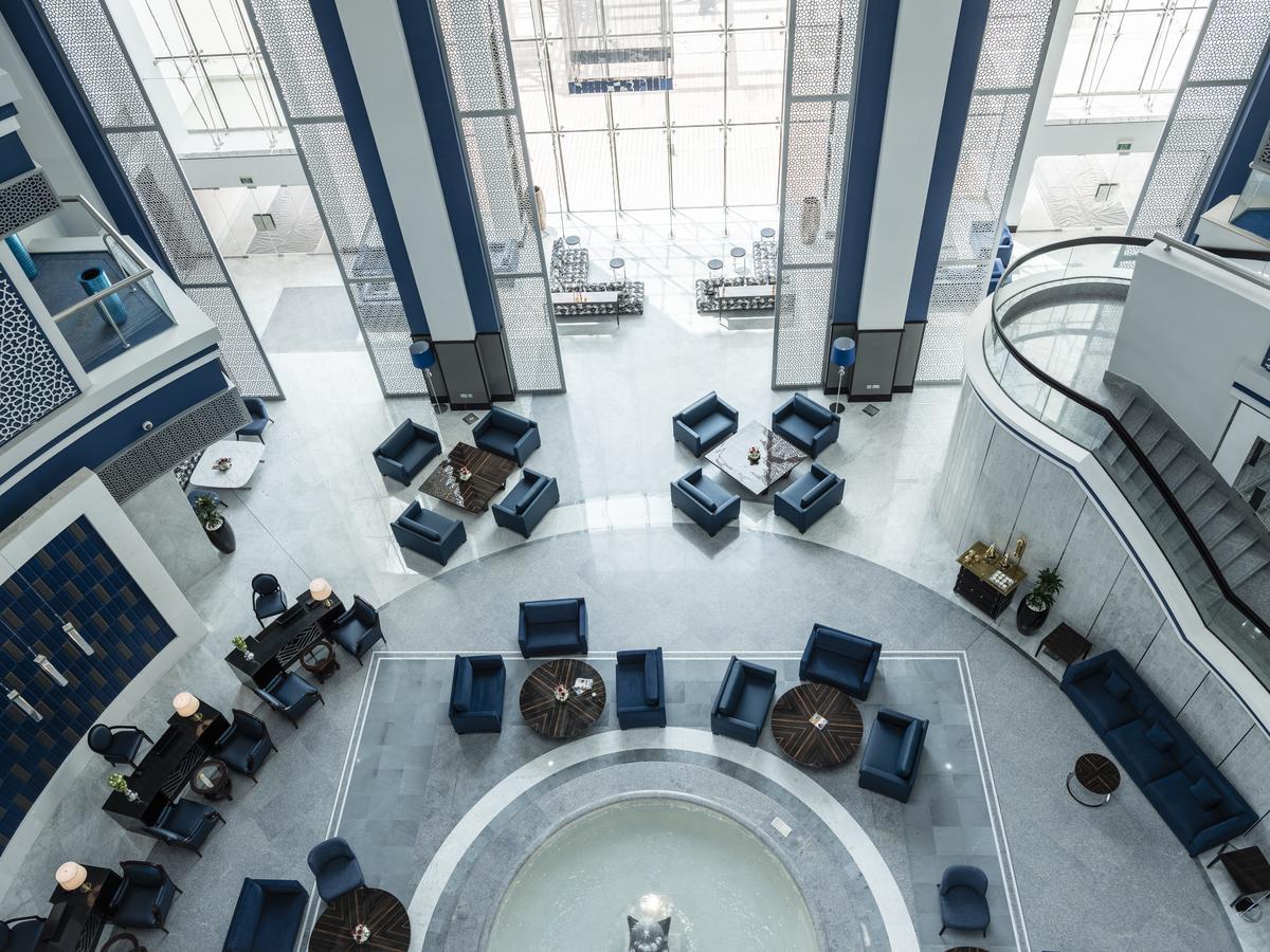 Retaj Salwa Resort&Spa Ad-Dauha Zewnętrze zdjęcie The lobby of the National University of Ireland, Galway