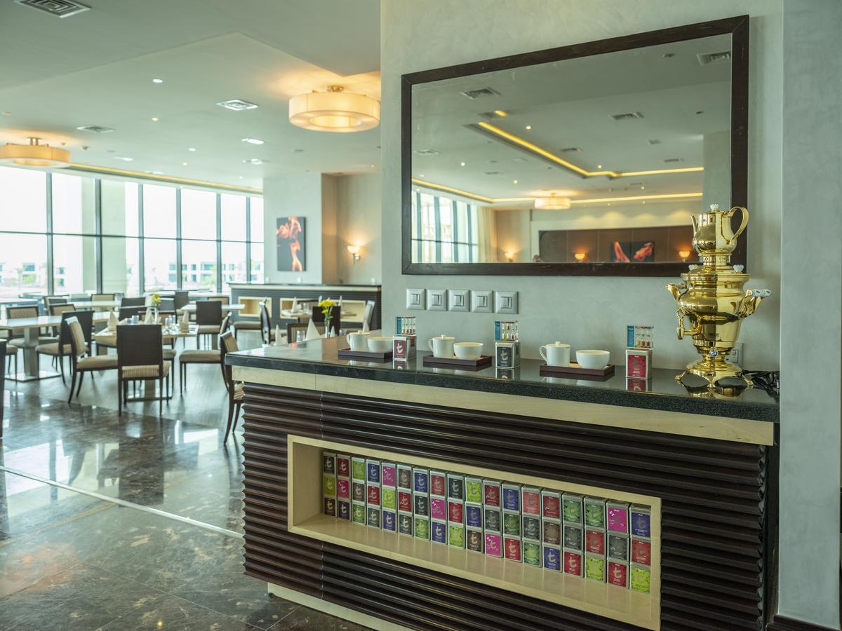 Retaj Salwa Resort&Spa Ad-Dauha Zewnętrze zdjęcie The lounge at the airport