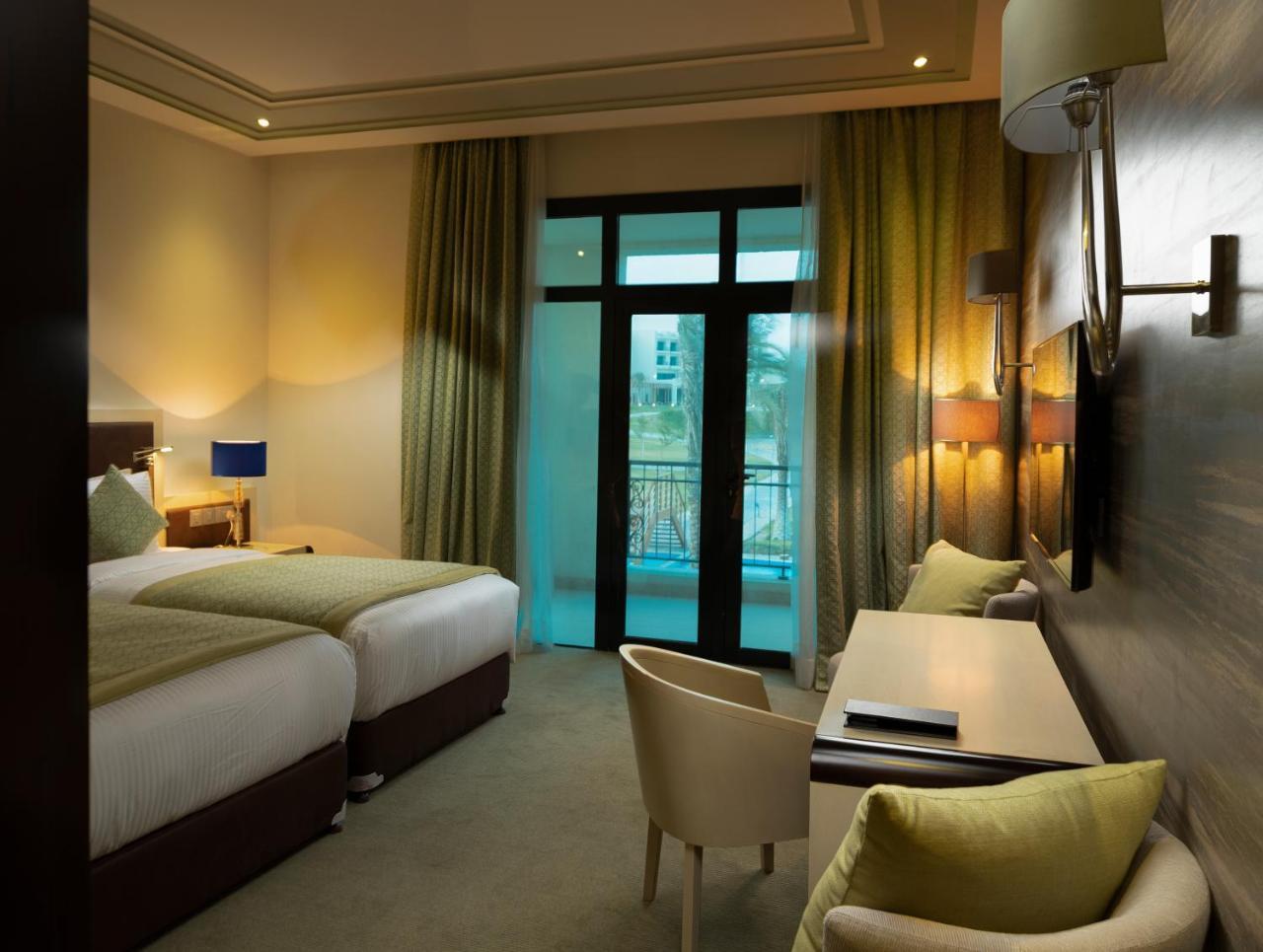 Retaj Salwa Resort&Spa Ad-Dauha Zewnętrze zdjęcie A room at the hotel