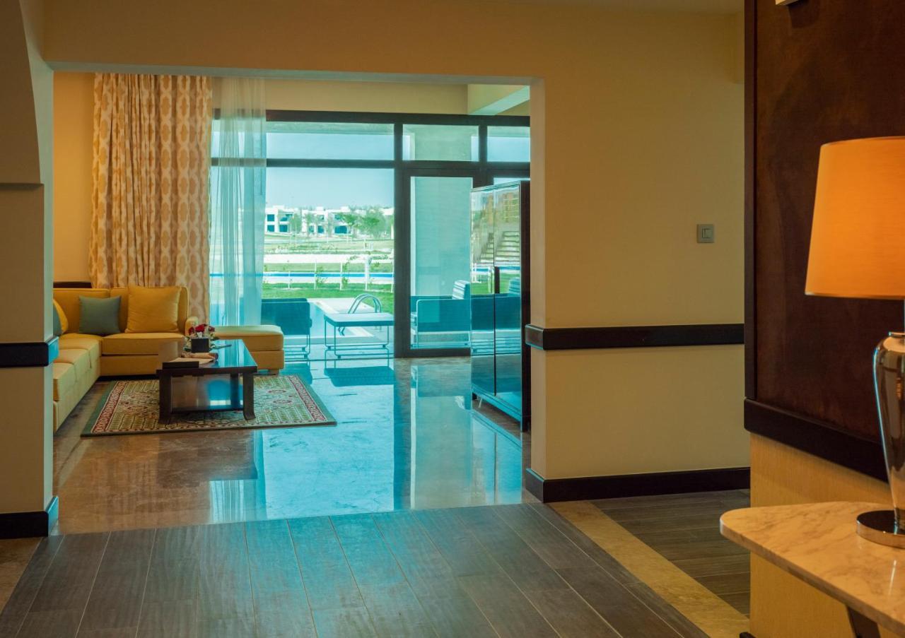 Retaj Salwa Resort&Spa Ad-Dauha Zewnętrze zdjęcie A suite at the Ritz-Carlton, DIFC